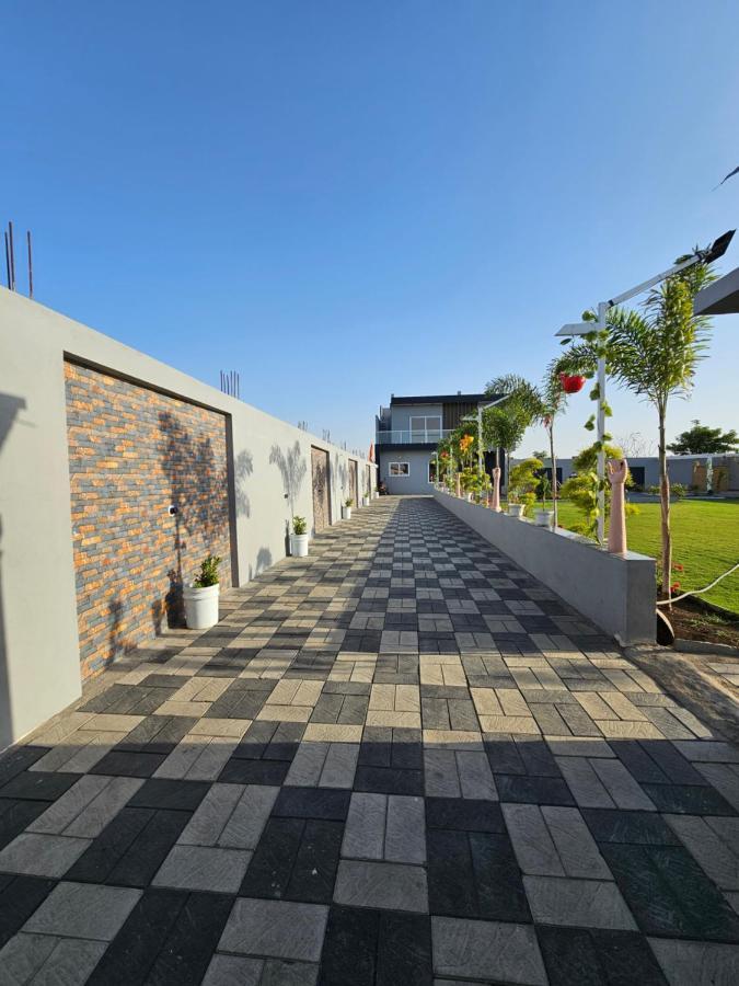 ウッジャイン Shree Ambe Farmhouseヴィラ エクステリア 写真