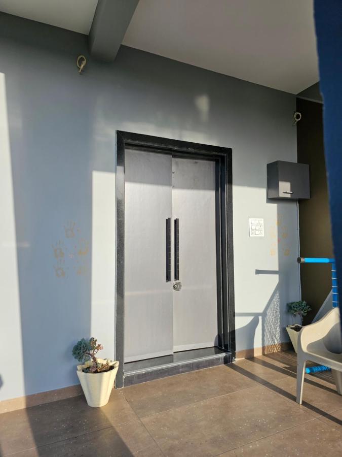 ウッジャイン Shree Ambe Farmhouseヴィラ エクステリア 写真